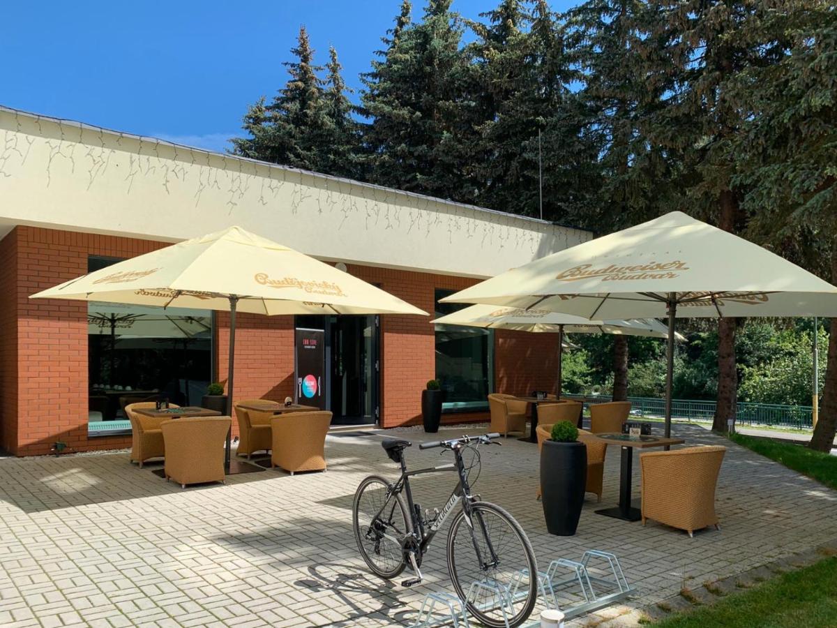 卡尔斯巴德公园酒店 Dalovice 外观 照片